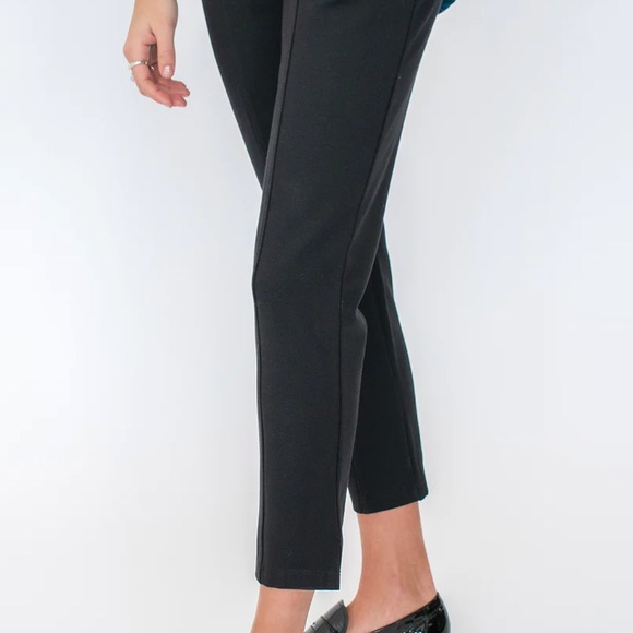 Encircled The Tailored Ponte Pant - Picture 2 of 11